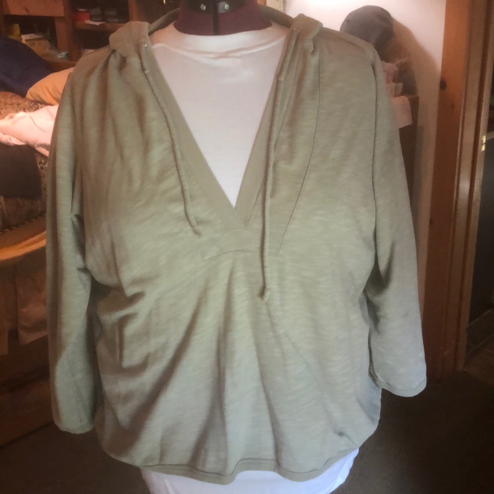 Avenue v neck hoodie